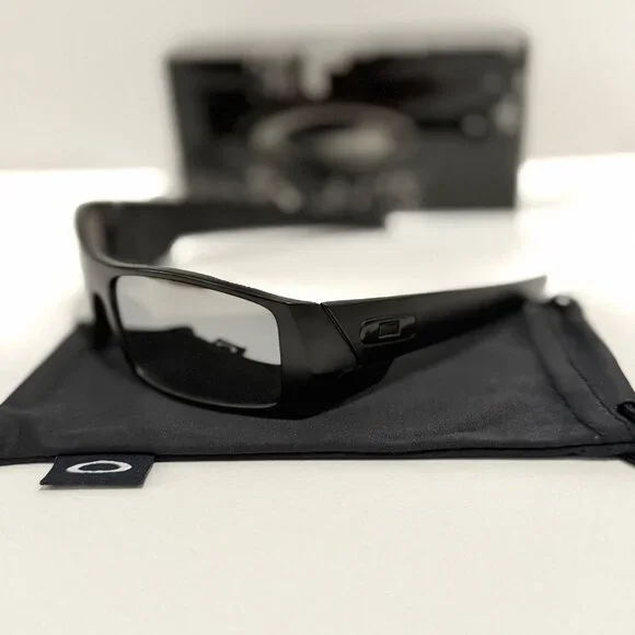 Oakley GASCAN Black Matte Frame OO9014 Chrome Iridium Lenses - Picture 6 of 7